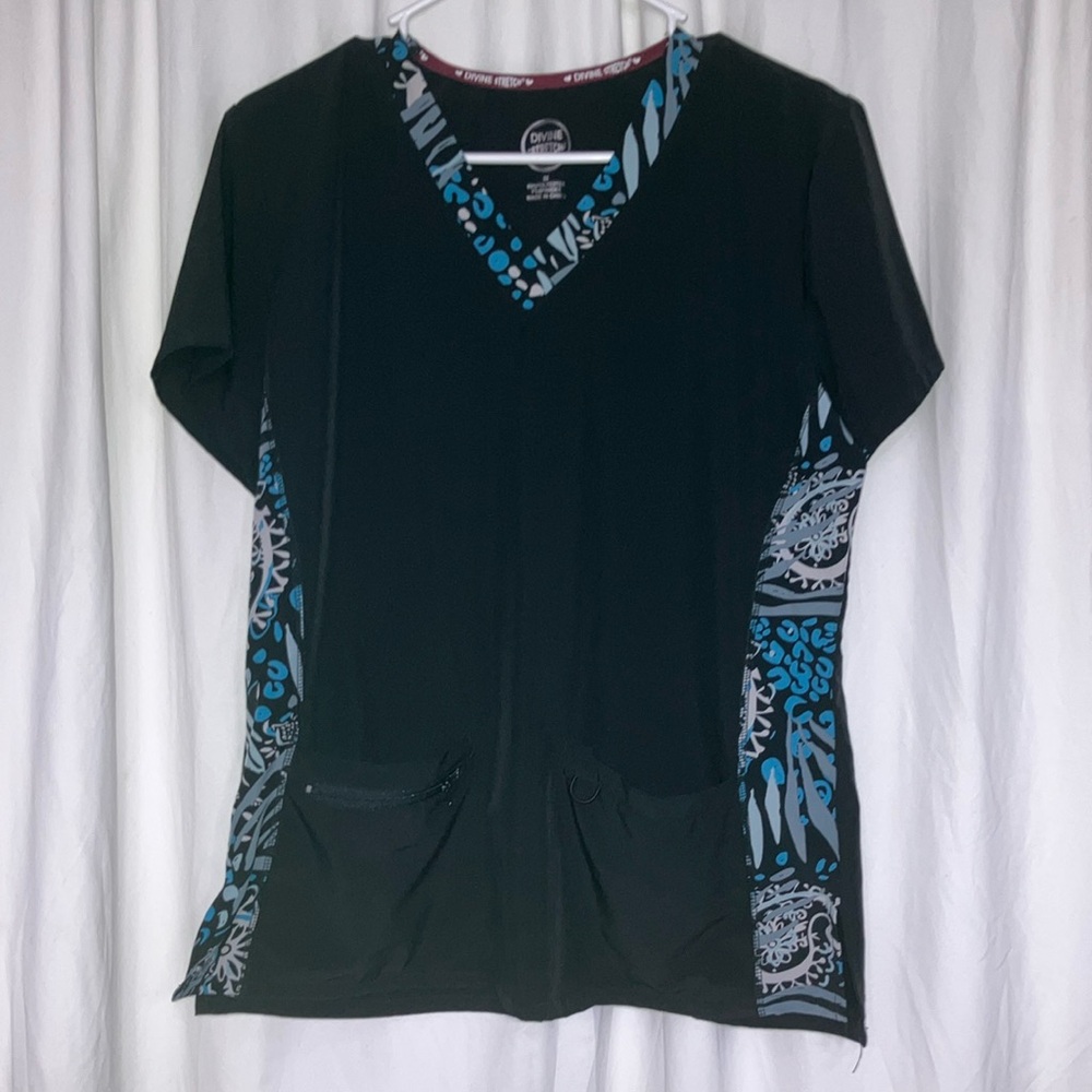 Black and Gray Scrub Top